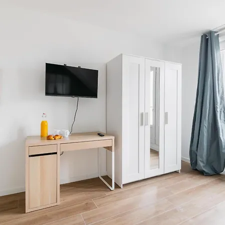 Studio 20m2 Lumineux Avec Balcon - 2p Lejlighed